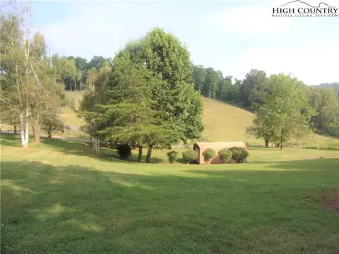 755 John Baker Rd, Crumpler, NC 28617 photo 14