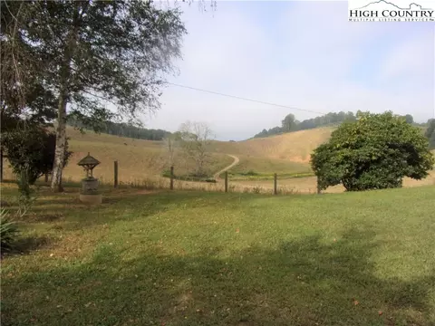 755 John Baker Rd, Crumpler, NC 28617 photo 9