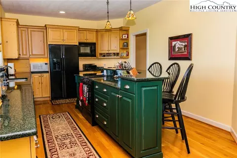 175 Cedarbrook Ln, Sparta, NC 28675 photo 11