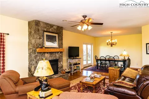 175 Cedarbrook Ln, Sparta, NC 28675 photo 9