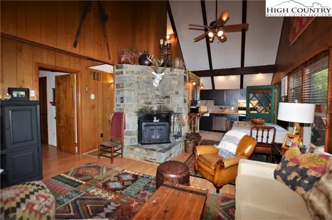 219 Pine Ridge Rd, Beech Mountain, NC 28604 photo 5