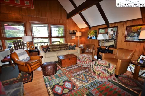 219 Pine Ridge Rd, Beech Mountain, NC 28604 photo 3