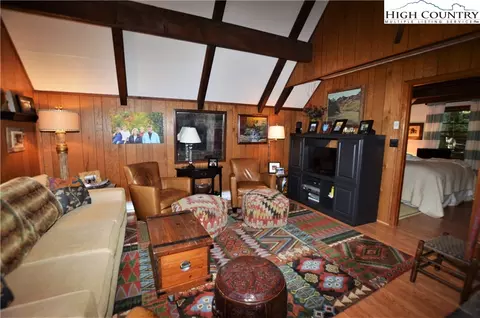219 Pine Ridge Rd, Beech Mountain, NC 28604 photo 4