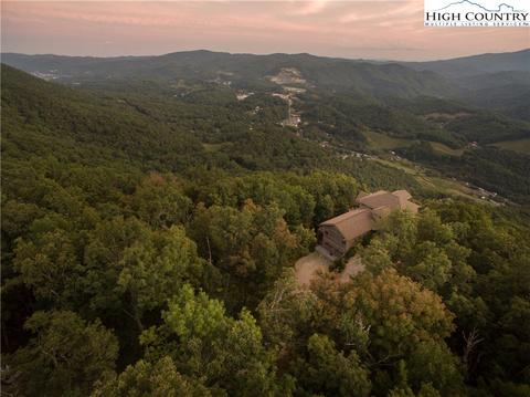 870 Saddle Rd, Boone, NC 28607 photo 4