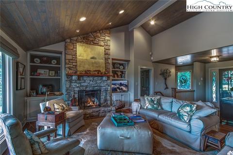 1236 Hickory, Boone, NC 28607 photo 8