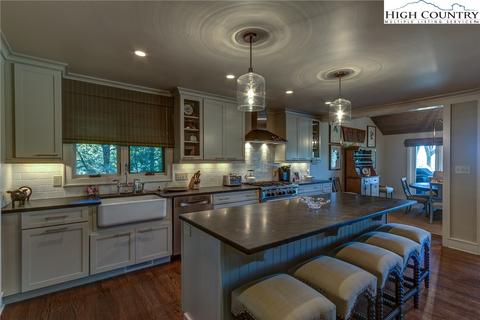 1236 Hickory, Boone, NC 28607 photo 13