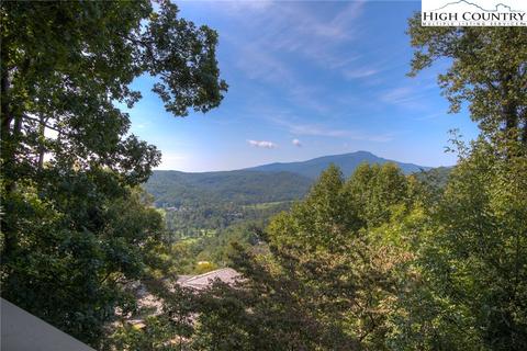 1236 Hickory, Boone, NC 28607 photo 3