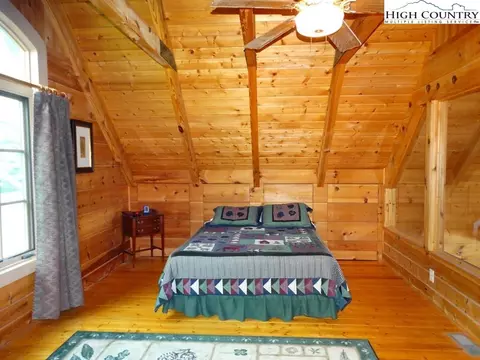 929 Cascade Trl, Fancy Gap, VA 24328 photo 17