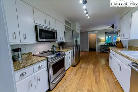 477 Schaffer Rd, Boone, NC 28607 photo 10