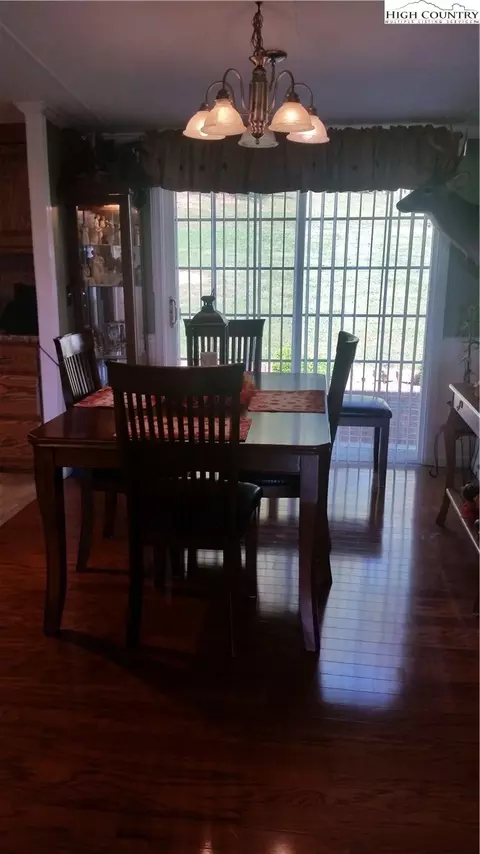 271 Tedder Rd, Sparta, NC 28675 photo 11