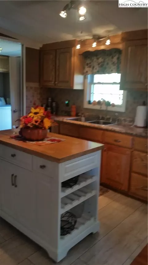 271 Tedder Rd, Sparta, NC 28675 photo 9