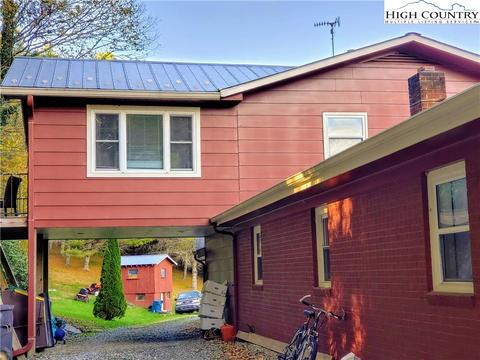 1815 Hardin Rd, Boone, NC 28607 photo 3