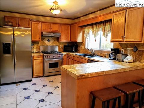 1815 Hardin Rd, Boone, NC 28607 photo 6