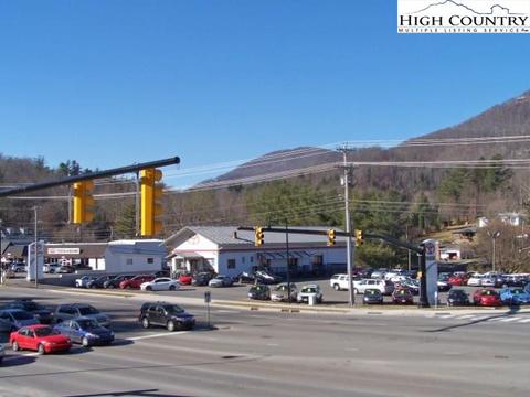 665 King St, Boone, NC 28607 photo 1