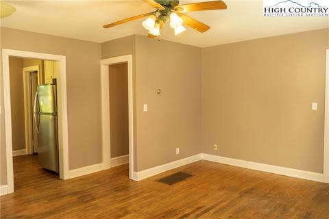 331 Highland Ave, Boone, NC 28607 photo 4