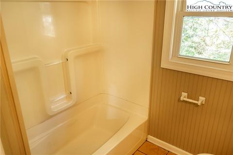 331 Highland Ave, Boone, NC 28607 photo 15