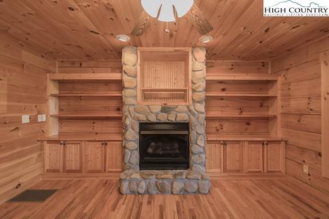 1074 Pepper Bush Rd, Purlear, NC 28665 photo 19