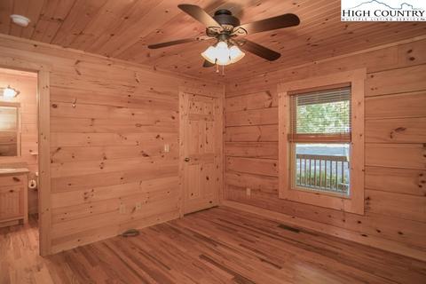 1074 Pepper Bush Rd, Purlear, NC 28665 photo 15