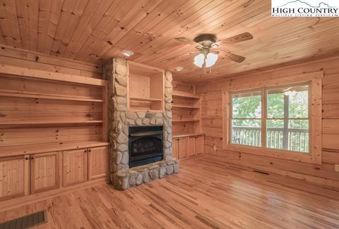 1074 Pepper Bush Rd, Purlear, NC 28665 photo 11