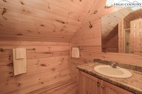 1074 Pepper Bush Rd, Purlear, NC 28665 photo 29