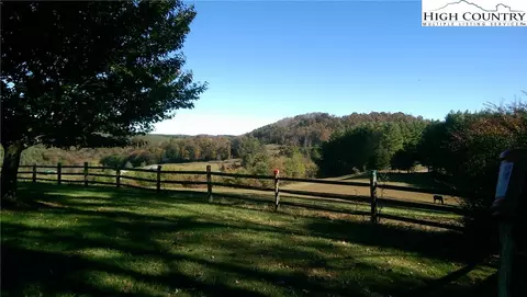 616 White Pine Dr, Ennice, NC 28623 photo 25