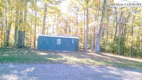 616 White Pine Dr, Ennice, NC 28623 photo 15