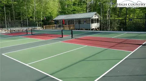 212 Lake Rd, Beech Mountain, NC 28604 photo 11