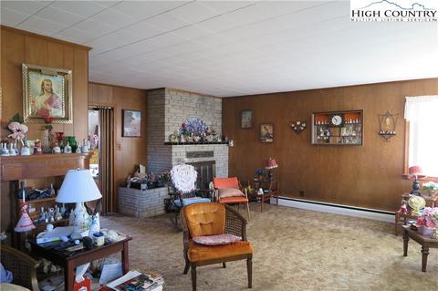 139 Choate Ave, Sparta, NC 28675 photo 2