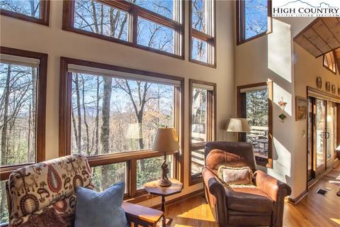 314 High Willhays, Boone, NC 28607 photo 4