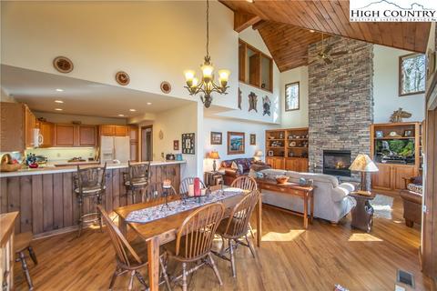 314 High Willhays, Boone, NC 28607 photo 9