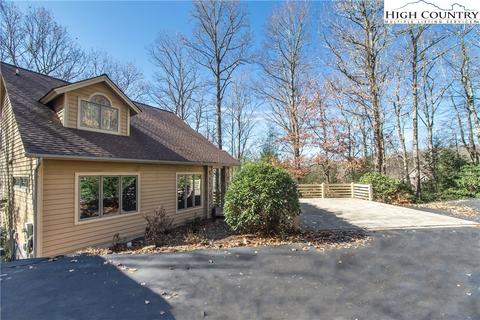 314 High Willhays, Boone, NC 28607 photo 5
