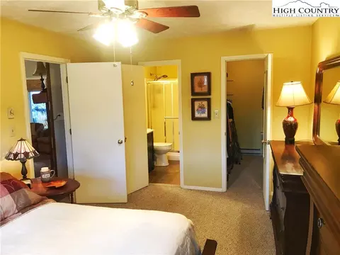 240 Thunder Ln, Boone, NC 28607 photo 11