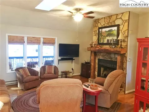 240 Thunder Ln, Boone, NC 28607 photo 6