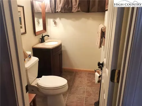 240 Thunder Ln, Boone, NC 28607 photo 30