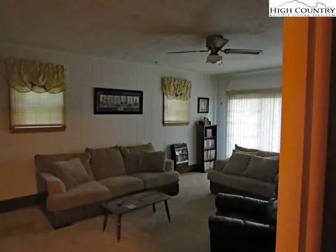 261 Mountain View Rd, Jefferson, NC 28640 photo 15
