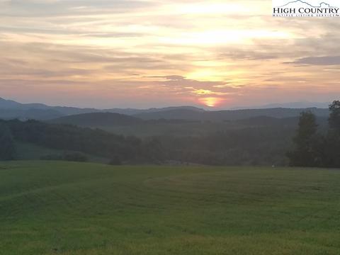 tbd Crestview Mountain Dr, Ennice, NC 28623 photo 2