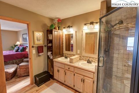 389 Skiview Rd, Seven Devils, NC 28604 photo 19