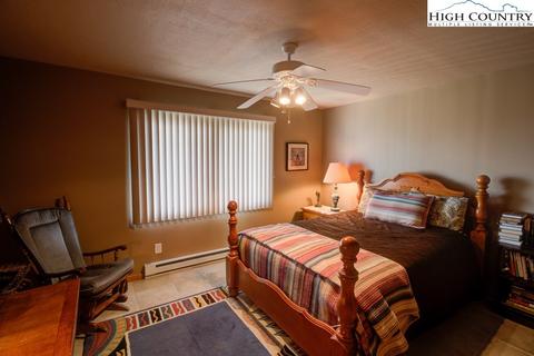 389 Skiview Rd, Seven Devils, NC 28604 photo 31