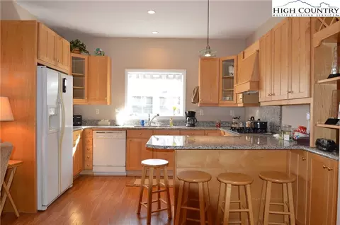 128 Cahn Rd, Sparta, NC 28675 photo 12