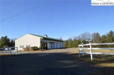 128 Cahn Rd, Sparta, NC 28675 photo 2