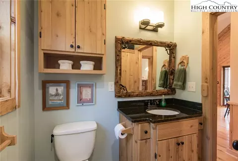 4091 Staghorn Rd, Purlear, NC 28665 photo 23