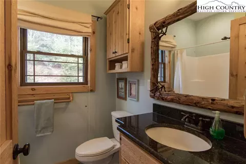 4091 Staghorn Rd, Purlear, NC 28665 photo 22