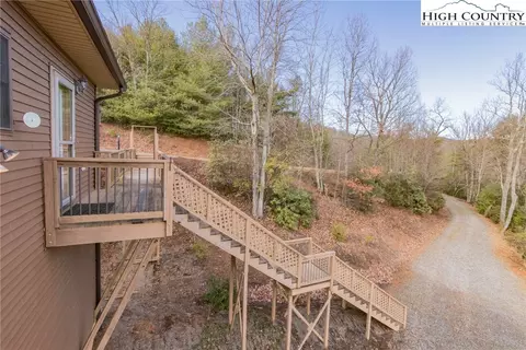 4091 Staghorn Rd, Purlear, NC 28665 photo 41