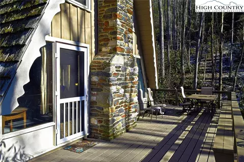 512 Cherry Ln, Boone, NC 28607 photo 5