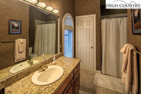 2450 Hickory Rd, Boone, NC 28607 photo 20