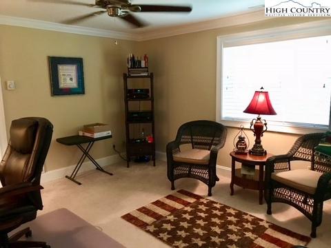 127 Wimbledon Dr, Roaring Gap, NC 28668 photo 34