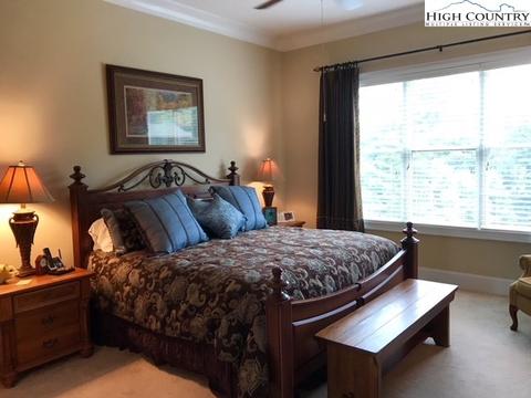 127 Wimbledon Dr, Roaring Gap, NC 28668 photo 18