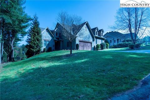 127 Wimbledon Dr, Roaring Gap, NC 28668 photo 3