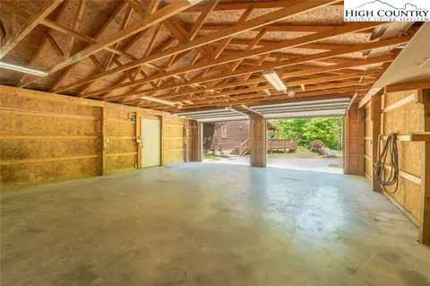 268 William T Calloway Rd, Todd, NC 28684 photo 33