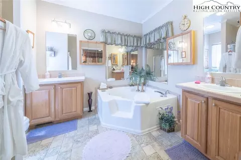 268 William T Calloway Rd, Todd, NC 28684 photo 13